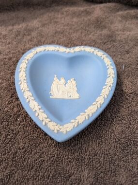 Wedgwood Light Blue and White Heart-Shaped Jasperware Dish